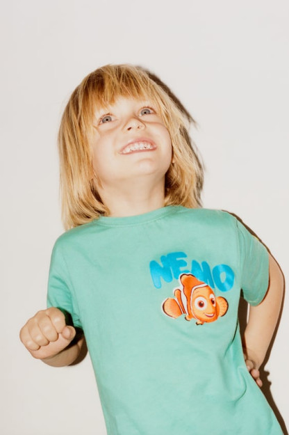 FINDING NEMO © DISNEY 5-6 yil futbolkasi (116 sm)