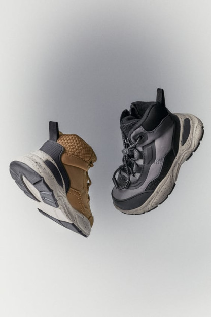 ДЕТСКИЕ/ КОНТРАСТНЫЕ КРОССОВКИ HIGH-TOP 22 (13,6 cm)