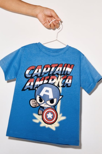 Kapitan Amerika © MARVEL 2-3 yil futbolkasi (98 sm)