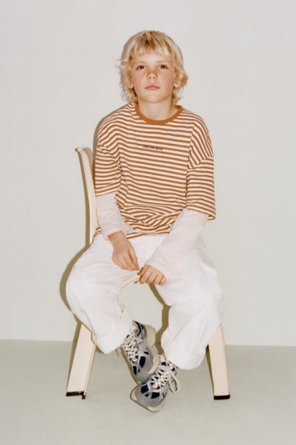 Kids / MULTI-PIECE 33 krossovkalari (20,9 sm)