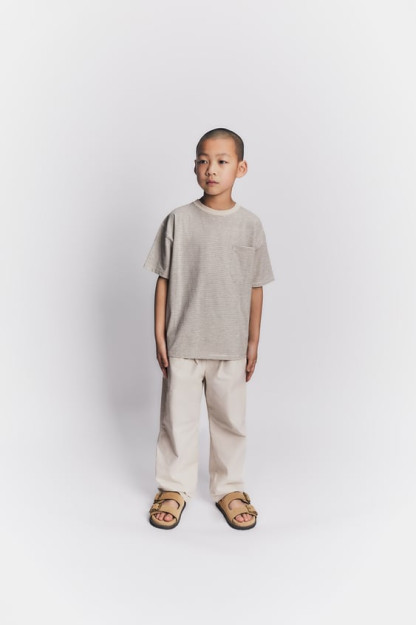 ИСТИННО НЕЙТРАЛЬНАЯ ПОЛОСАТАЯ ФУТБОЛКА 9-10 years (140 cm)