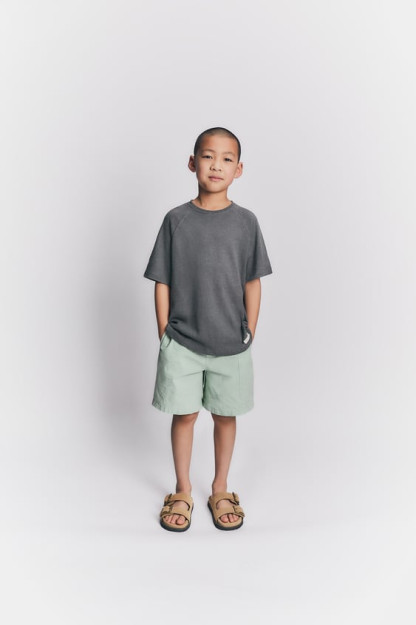 TRUE NEUTRALS LINEN BLEND 11-12 yil futbolka (152 sm)
