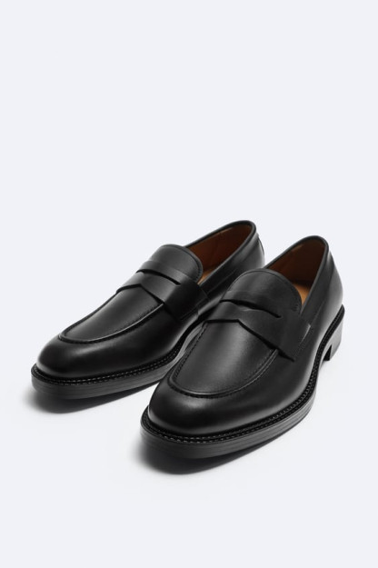 Кожаные лоферы ZARA 43