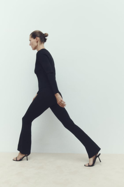 YUQORI BELLI YONIB TURGAN LEGGINGS S