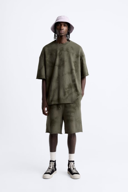 TIE-DYE PRINT L-XL (US L-XL)BERMUD SHORTILARI