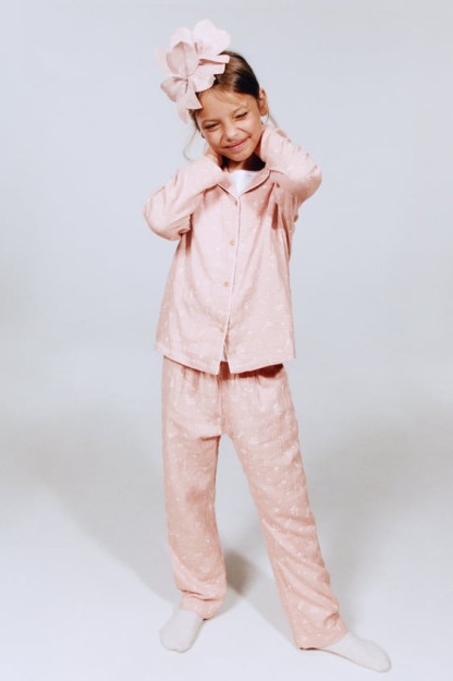 13-14 yillik teksturali gulli pijama (164 sm)