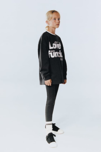 7 yil (122 sm)hamkorlik uchun kozok va leggings
