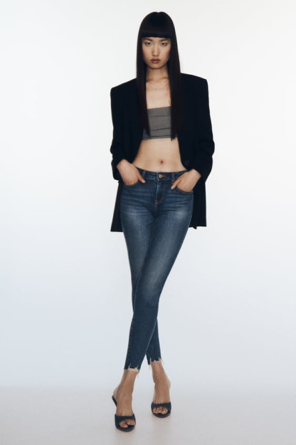 Z1975 Skinny Mid-RISE yirtilgan etakli jinsi shimlar 36