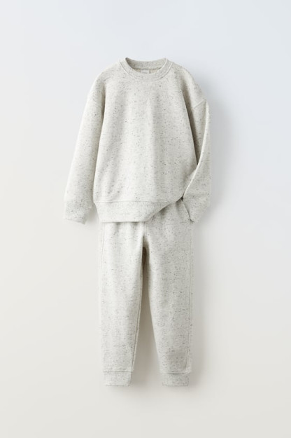 KNICKERBOCKER 10 yillik IP effektli shim va kozok (140 sm)