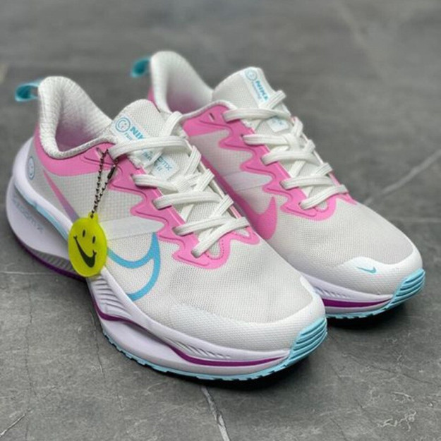 Nike Zoom Smile 39 Krossovkalari crossnike