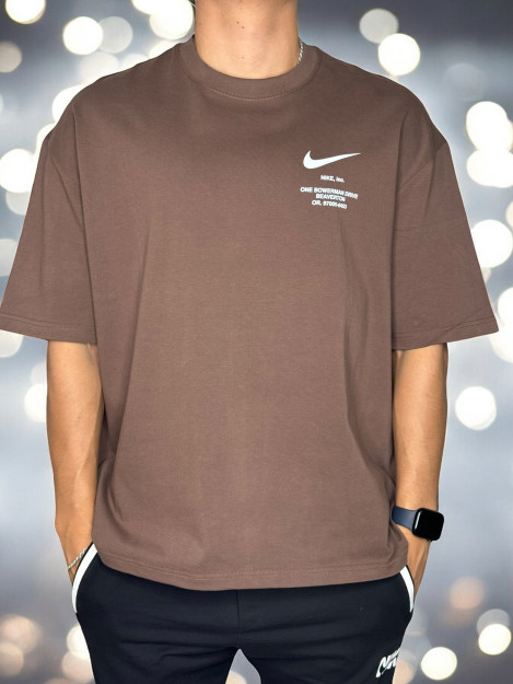 Nike 4XL futbolkasi futbolkanike