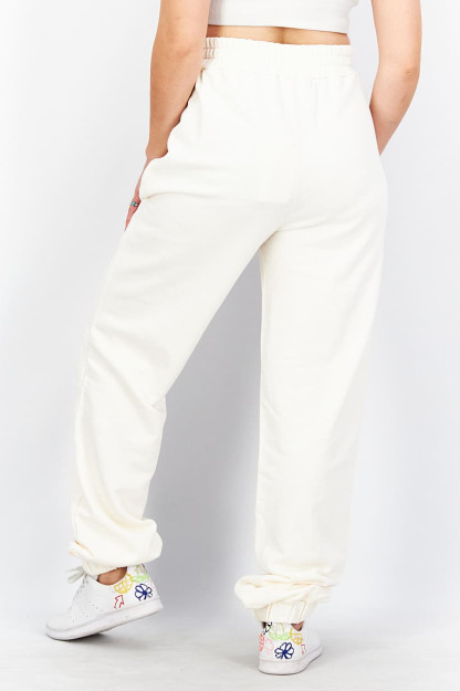 Biz ozimizni sikamiz Masaj terapevtida osiyolik ayol porno