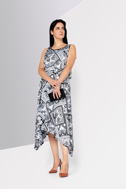 Yalangoch qiz qurilish maydonchasida ishlaydi GIF animatsiyasidagi jinsiy pozitsiyalar