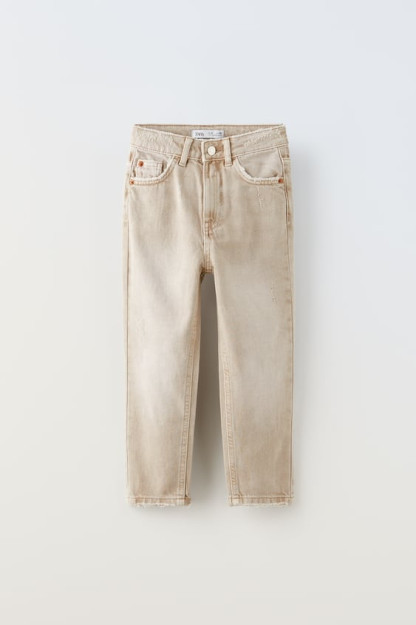 Hovuz boyida bir guruh gey porno Onlayn porno tomosha qilish: Qizlar yigitga yordam berishdi